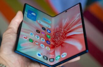 Can Apple Actually Make a Foldable iPhone With a ‘Crease-Free’ Display?